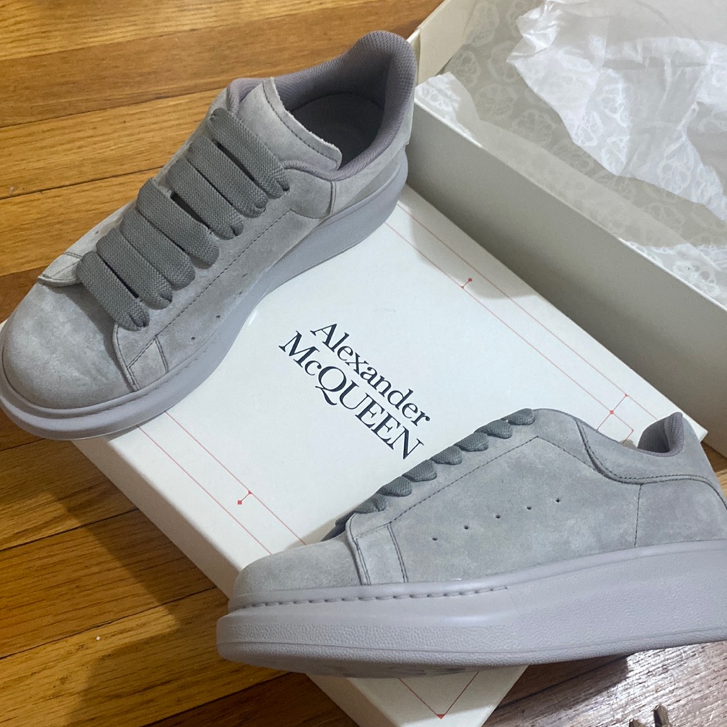 Alexander McQueen スニーカー 38 替え紐付 636ebe1691e053168b8011ba.jpg